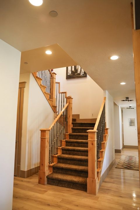 Tiny photo for 47 S MEADOW DR, Springville, UT 84663 (MLS # 2145130)