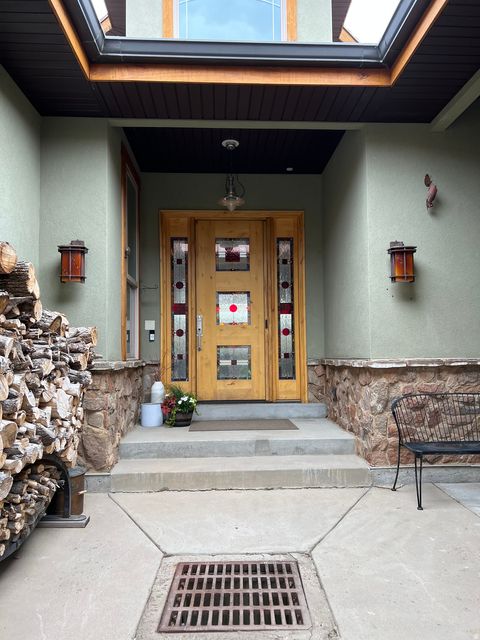 Tiny photo for 47 S MEADOW DR, Springville, UT 84663 (MLS # 2145130)