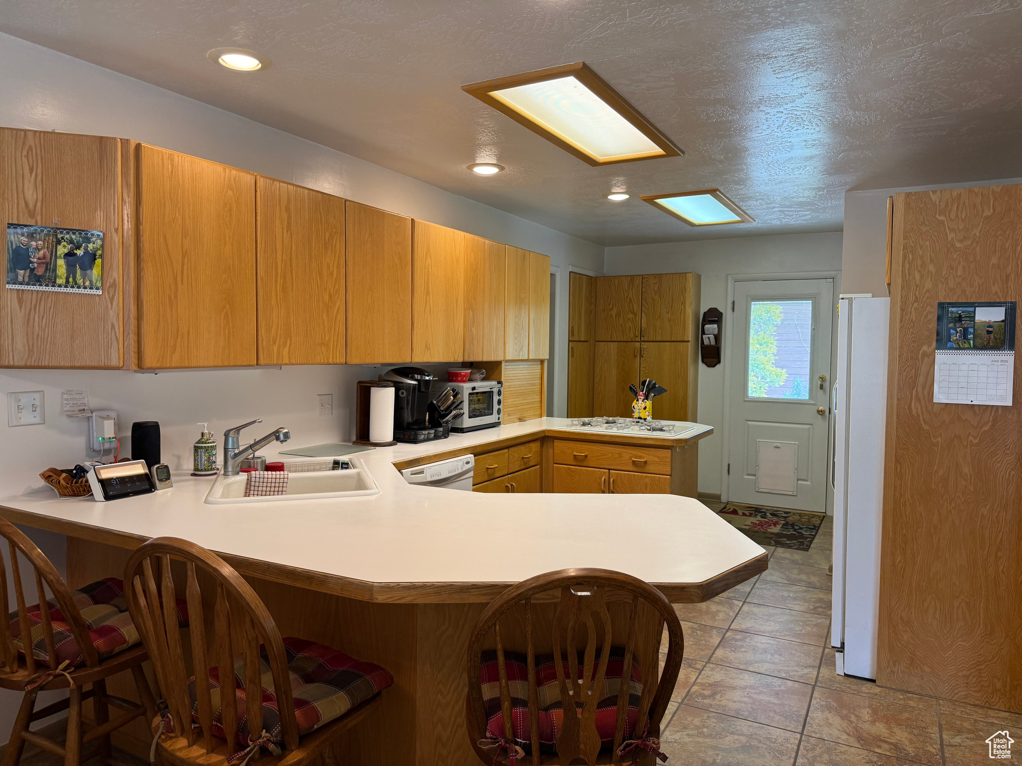 HOLLADAY HILLS - Residential