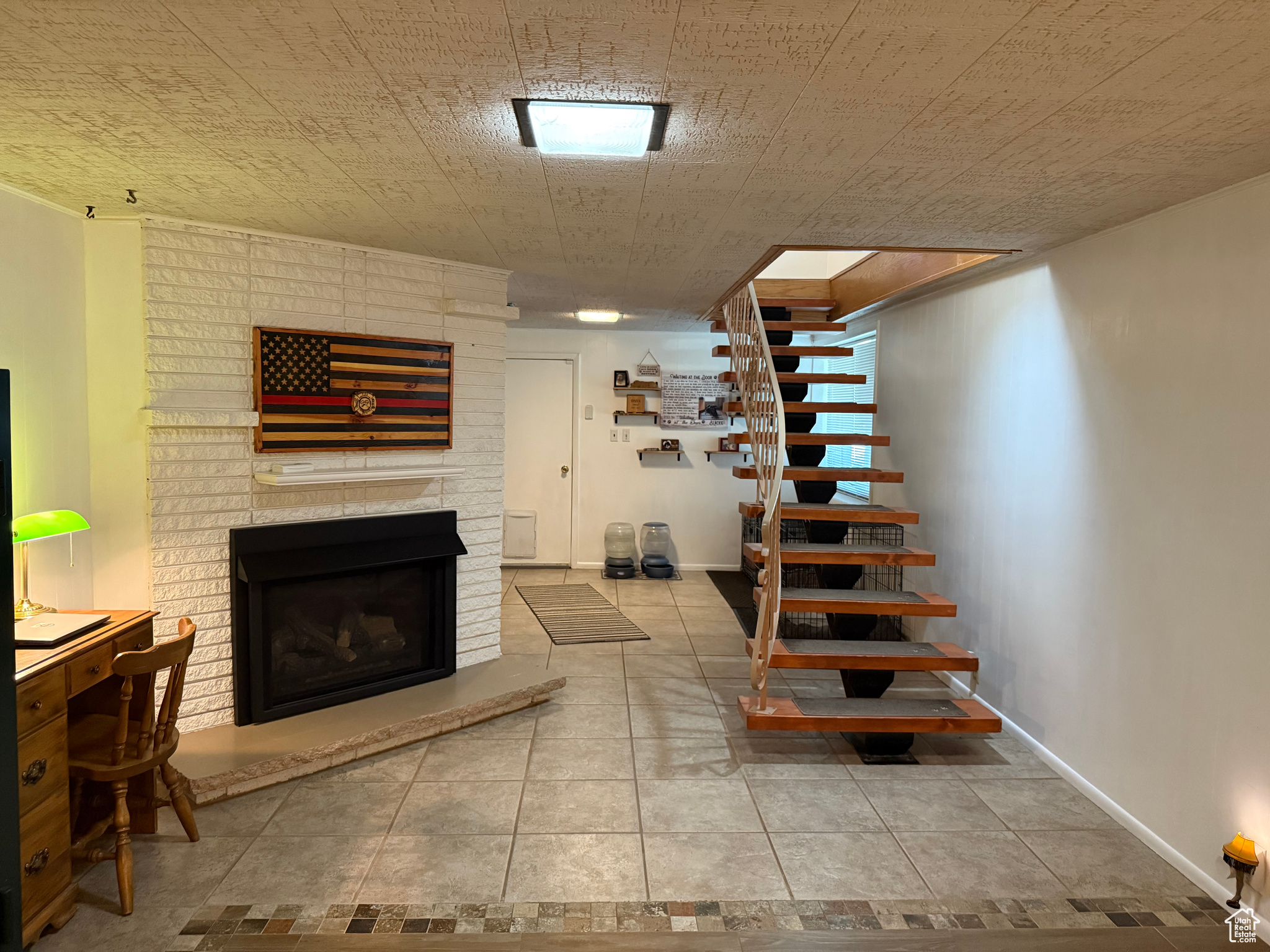 HOLLADAY HILLS - Residential