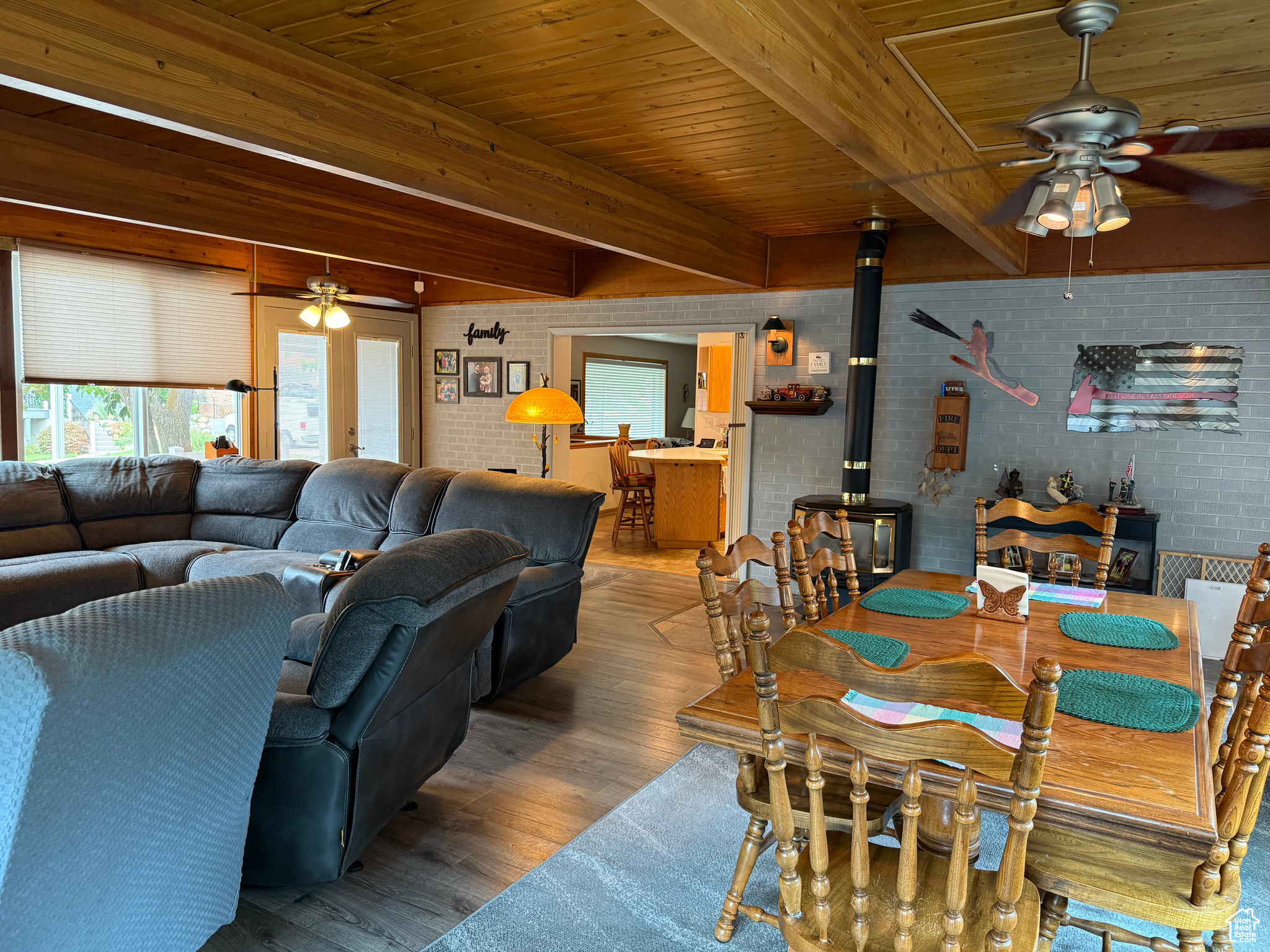 HOLLADAY HILLS - Residential