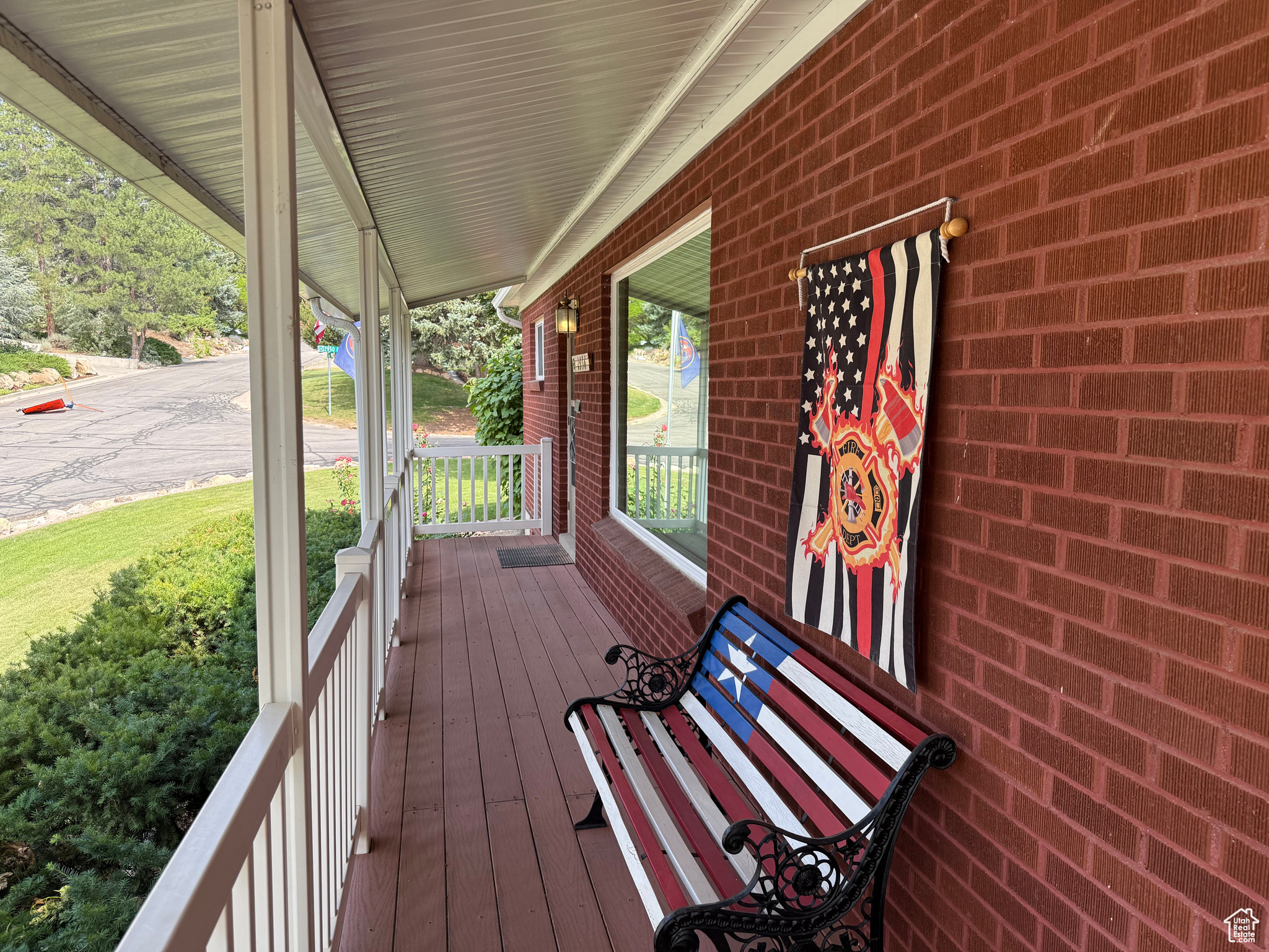 HOLLADAY HILLS - Residential