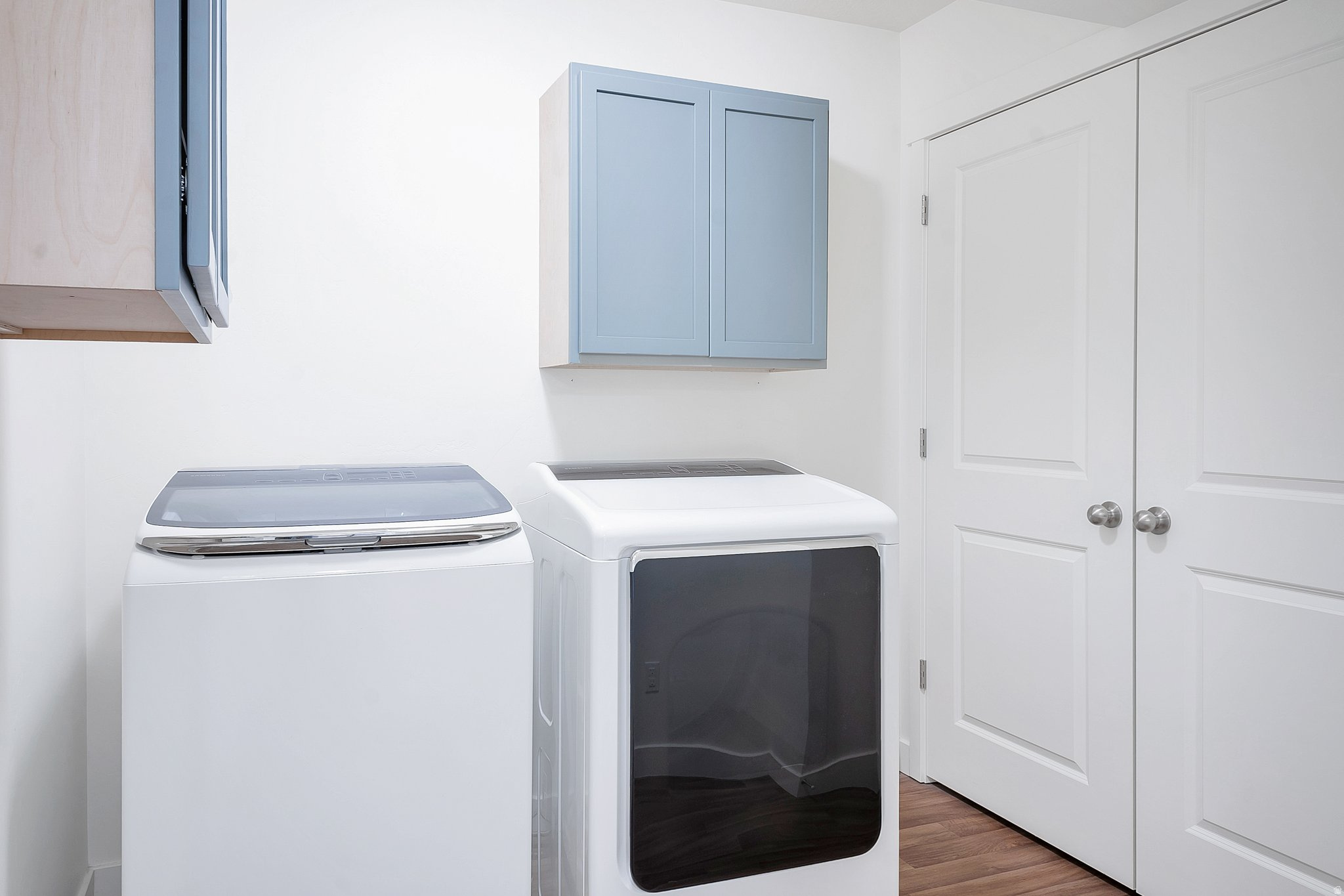 SOUTH POINT - Residential