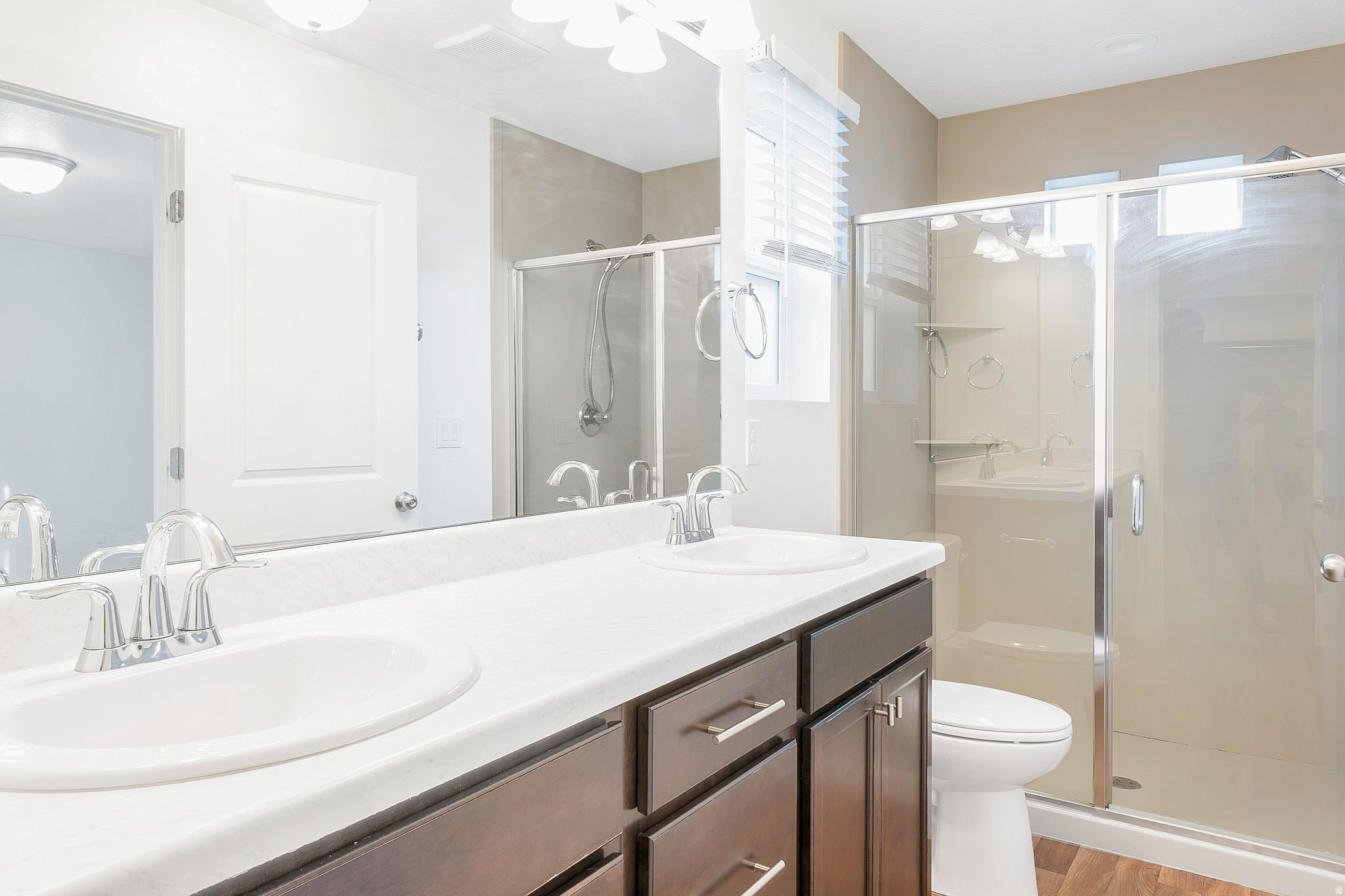 SOUTH POINT - Residential