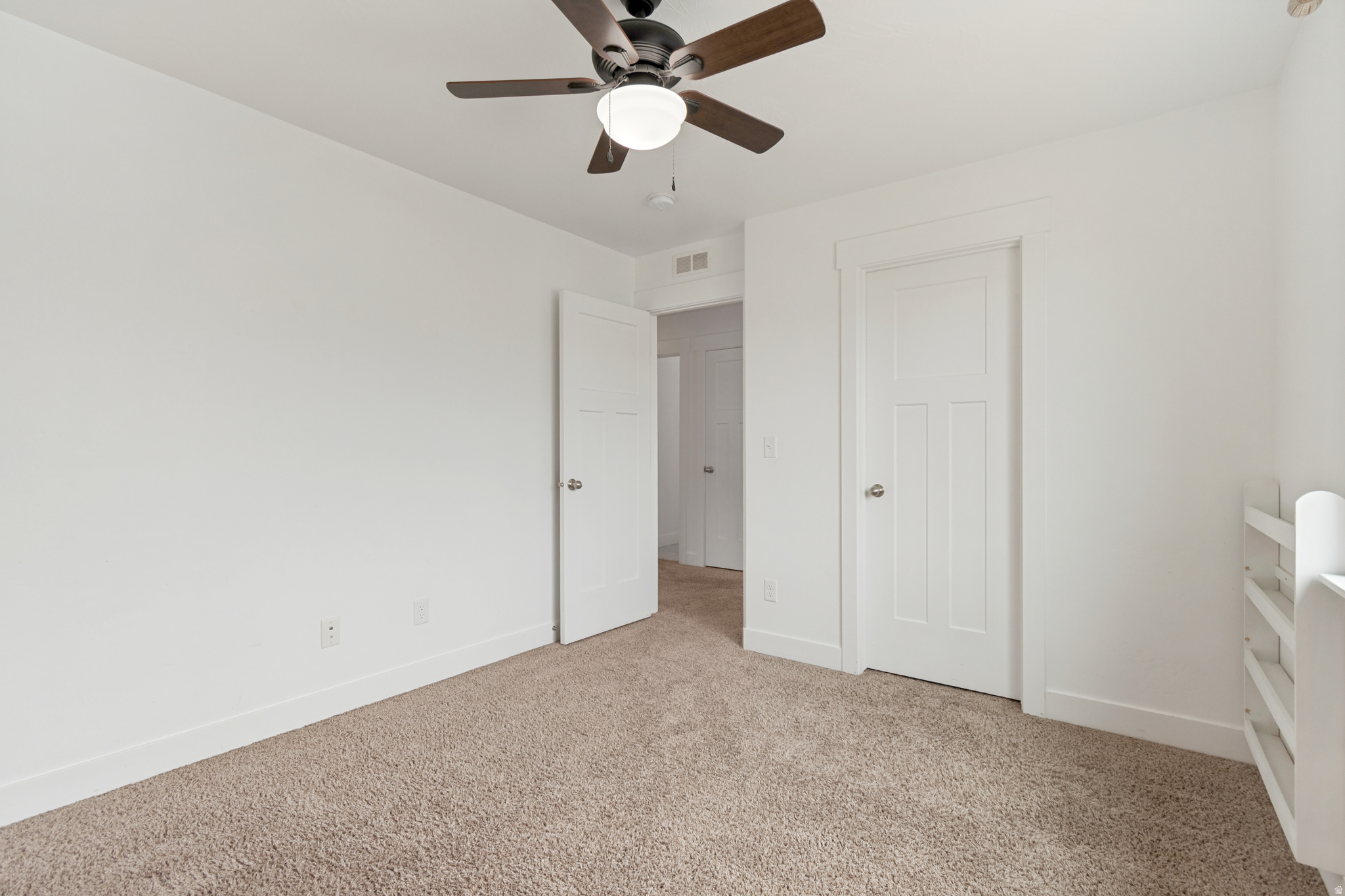 SILVER LAKE - Residential