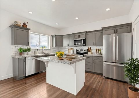 Tiny photo for 4975 E SILVER RIDGE RD, Eagle Mountain, UT 84005 (MLS # 2156328)