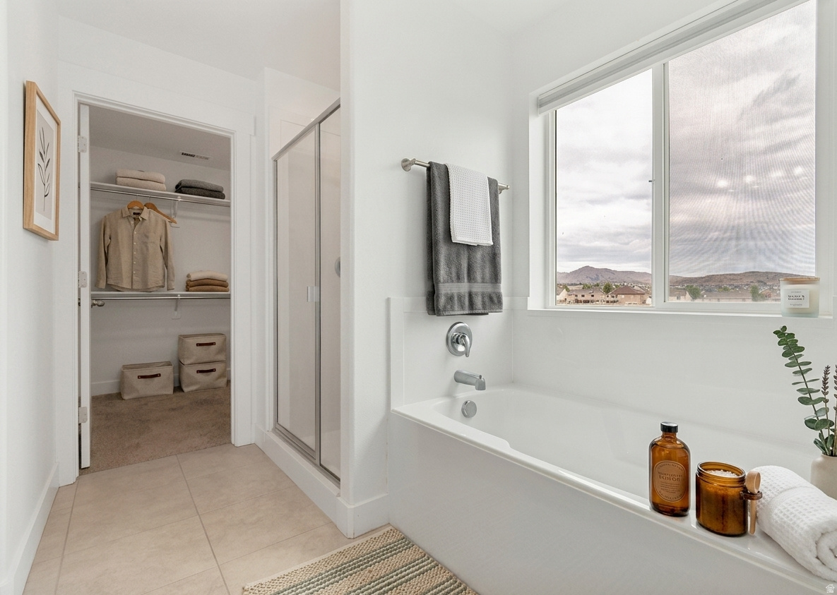 SILVER LAKE - Residential