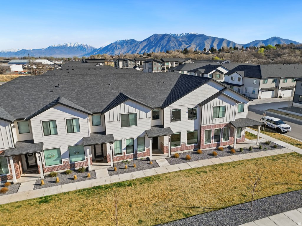 RIVERRUN - Residential