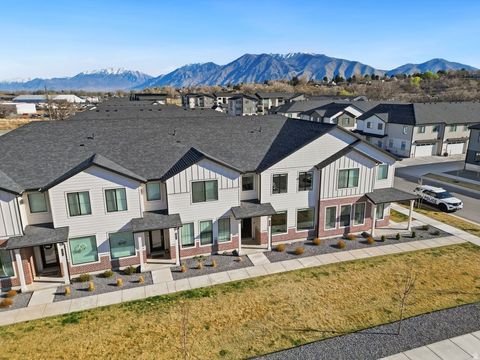 Tiny photo for 1022 S 200 E, Spanish Fork, UT 84660 (MLS # 2145355)