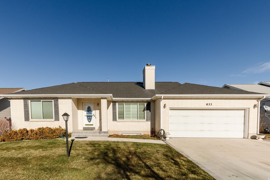 Photo of 633 E 1260 N, Logan, UT 84341 (MLS # 2128662)