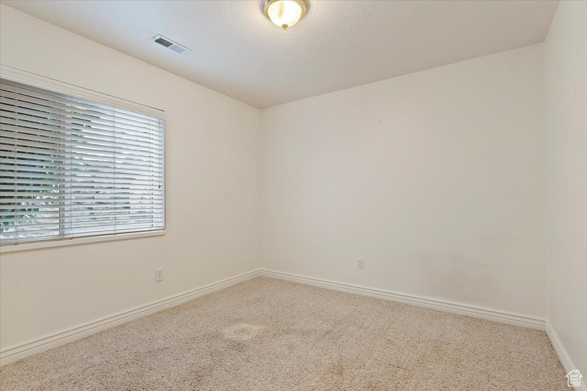 HIDDEN HOLLOW - Residential