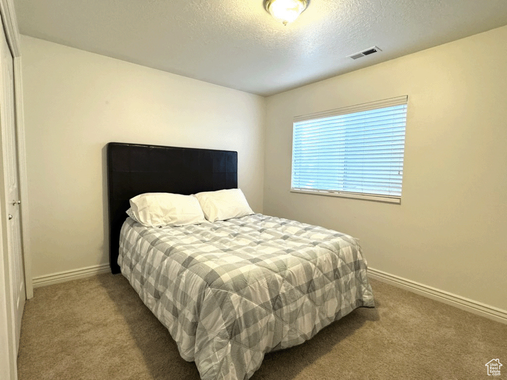 HIDDEN HOLLOW - Residential