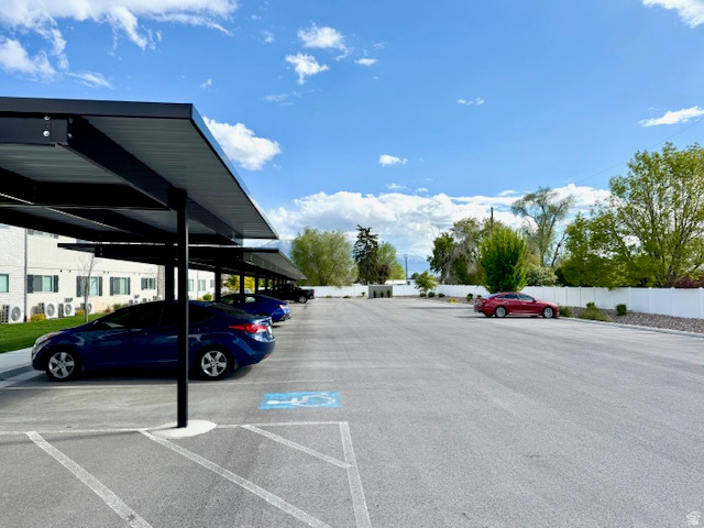 FOX RIDGE - Residential