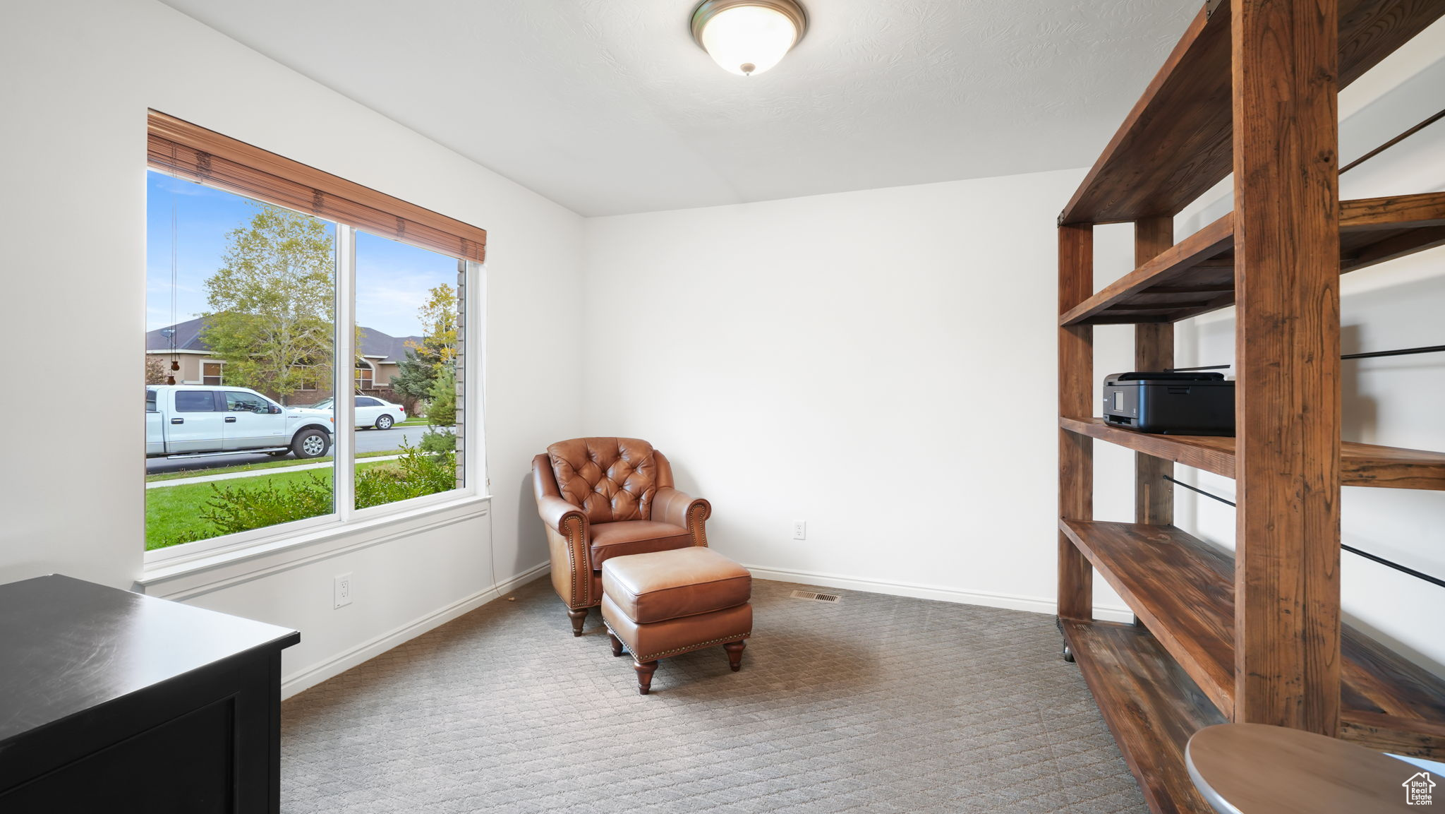 FOX DEN ESTATES - Residential