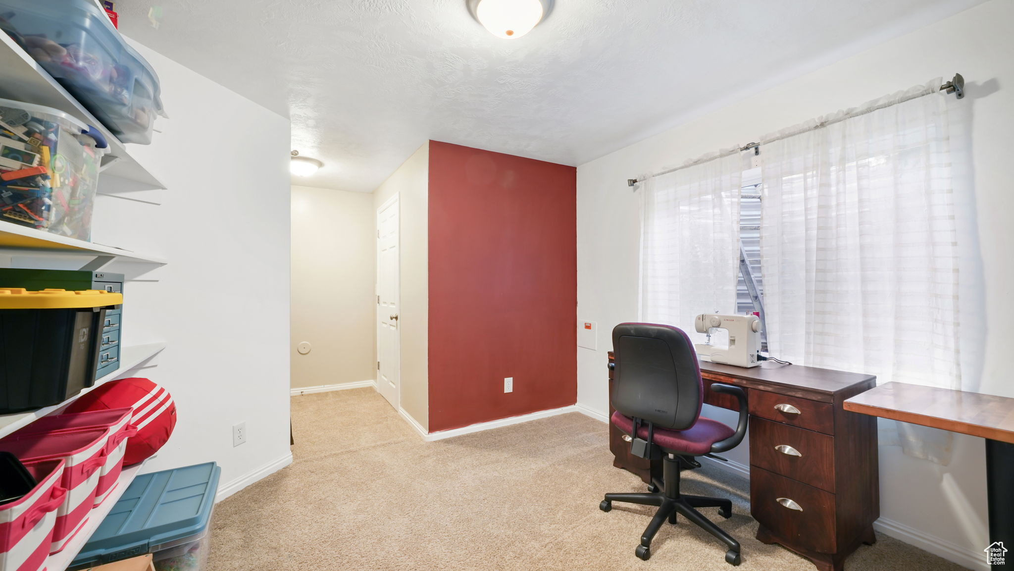 FOX DEN ESTATES - Residential