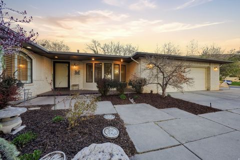 Homes For Sale - 1109 E Sherwood Dr<br/> Davis County, Kaysville, UT 84037