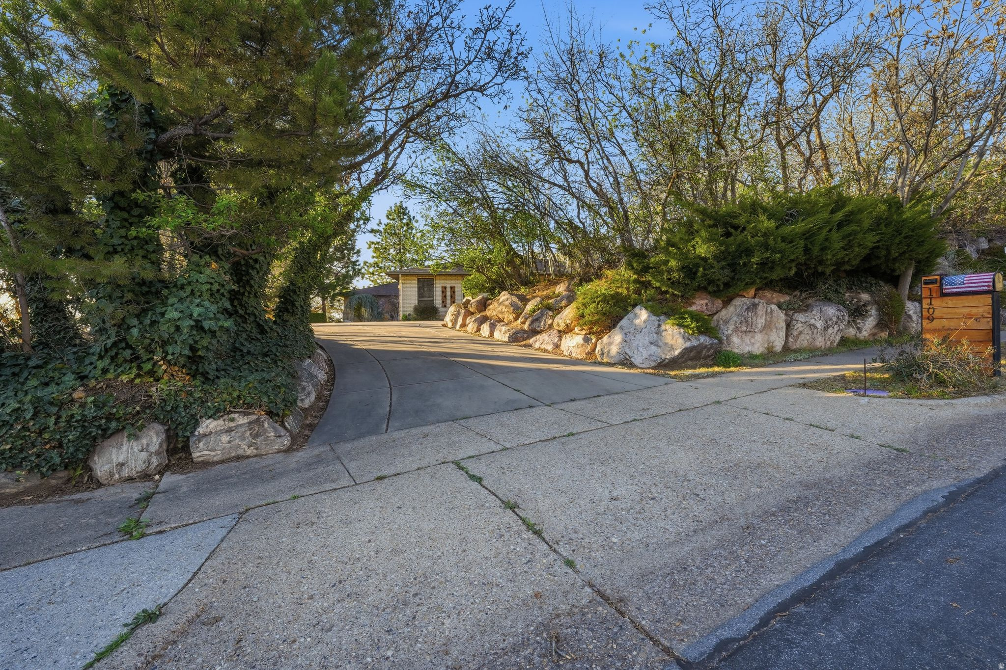 KING CLARION - Residential