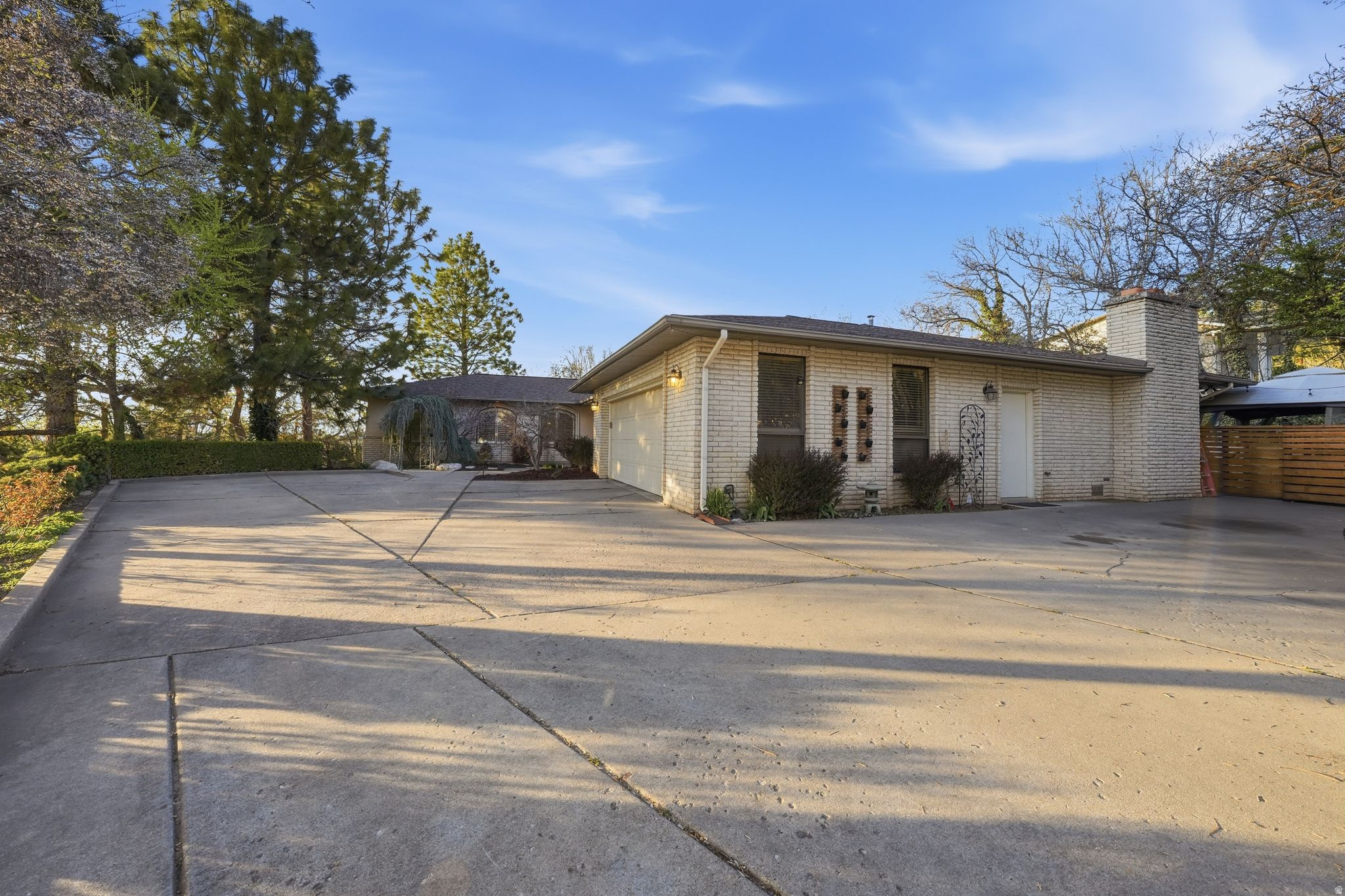 KING CLARION - Residential