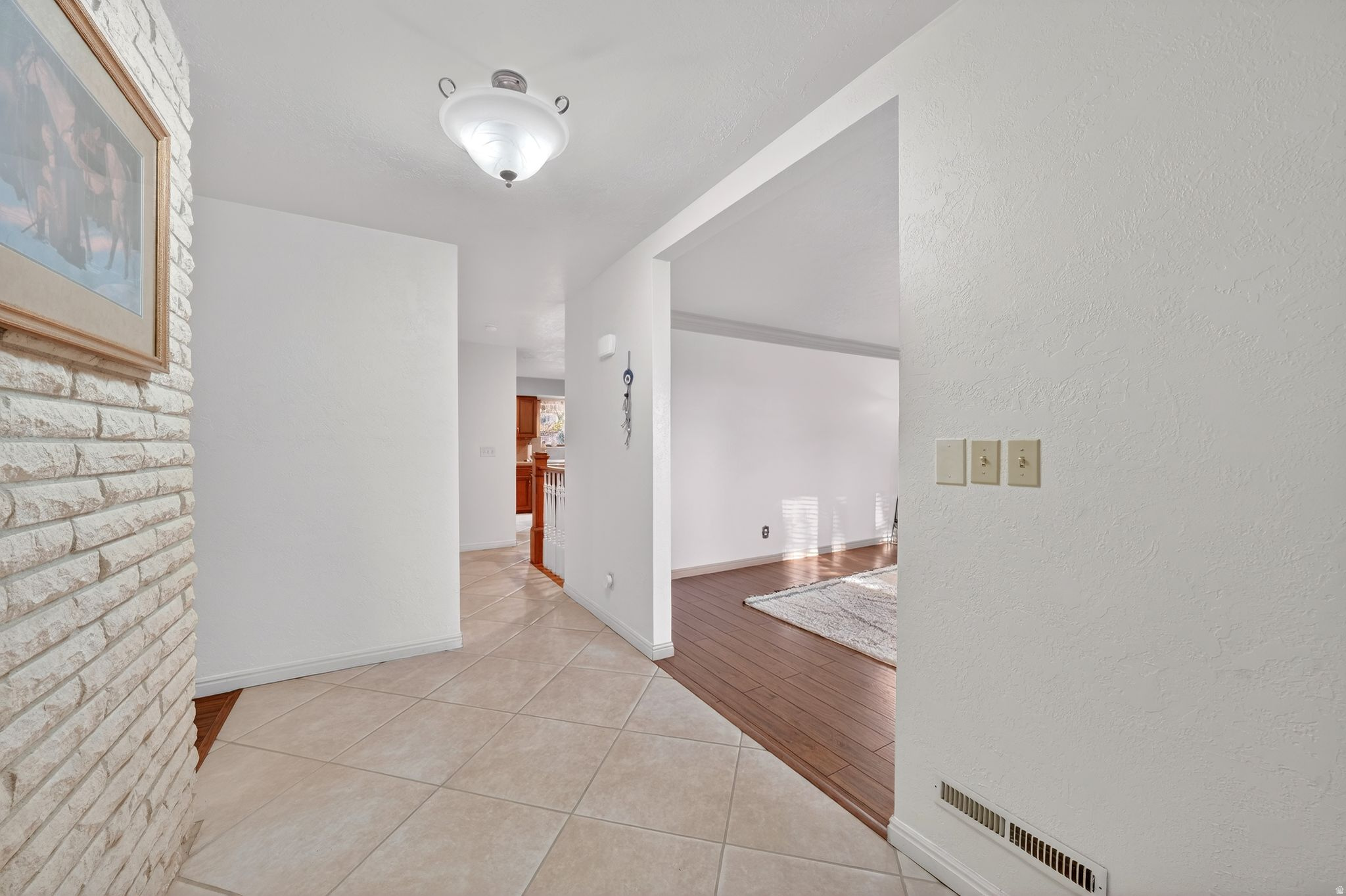 KING CLARION - Residential