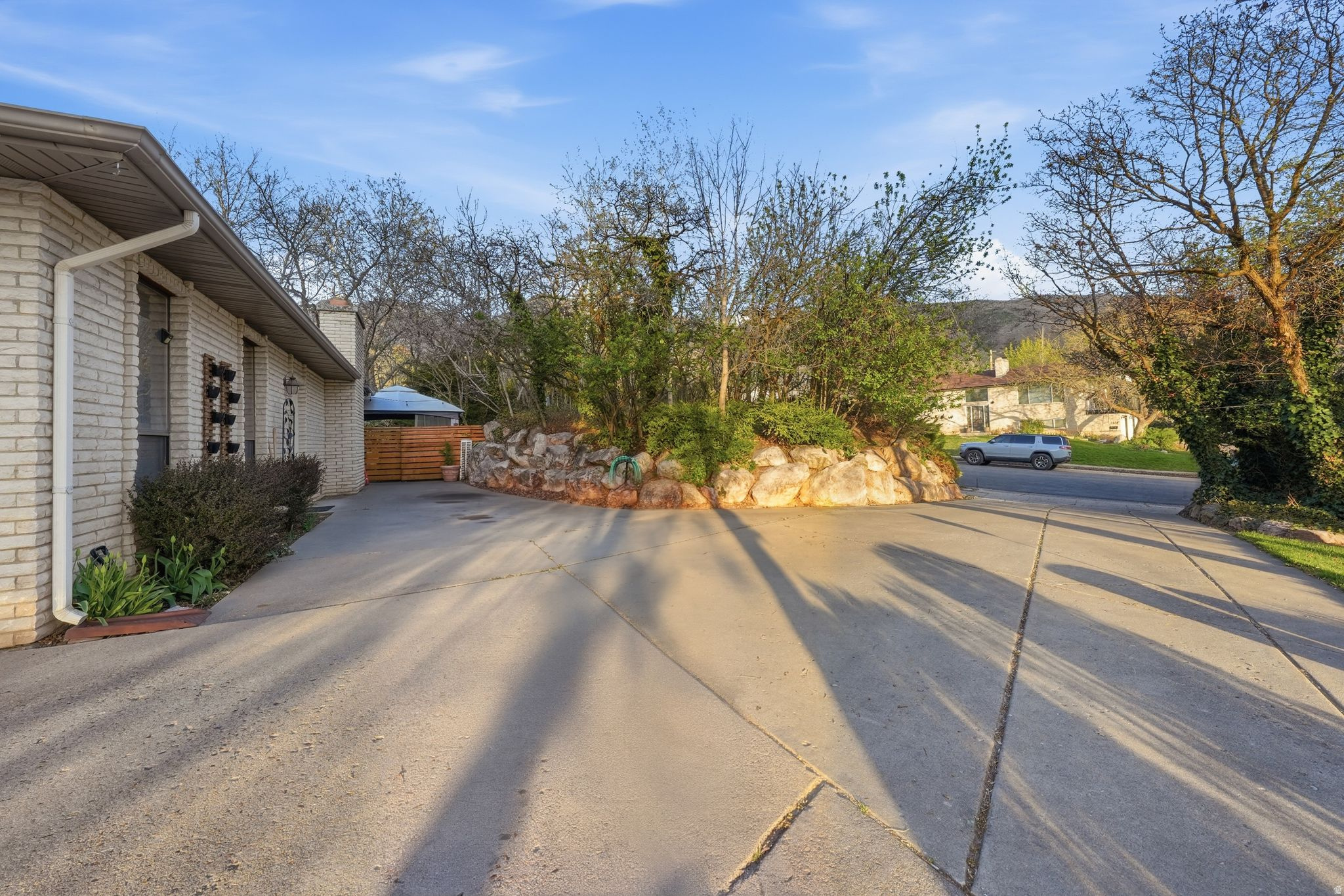 KING CLARION - Residential