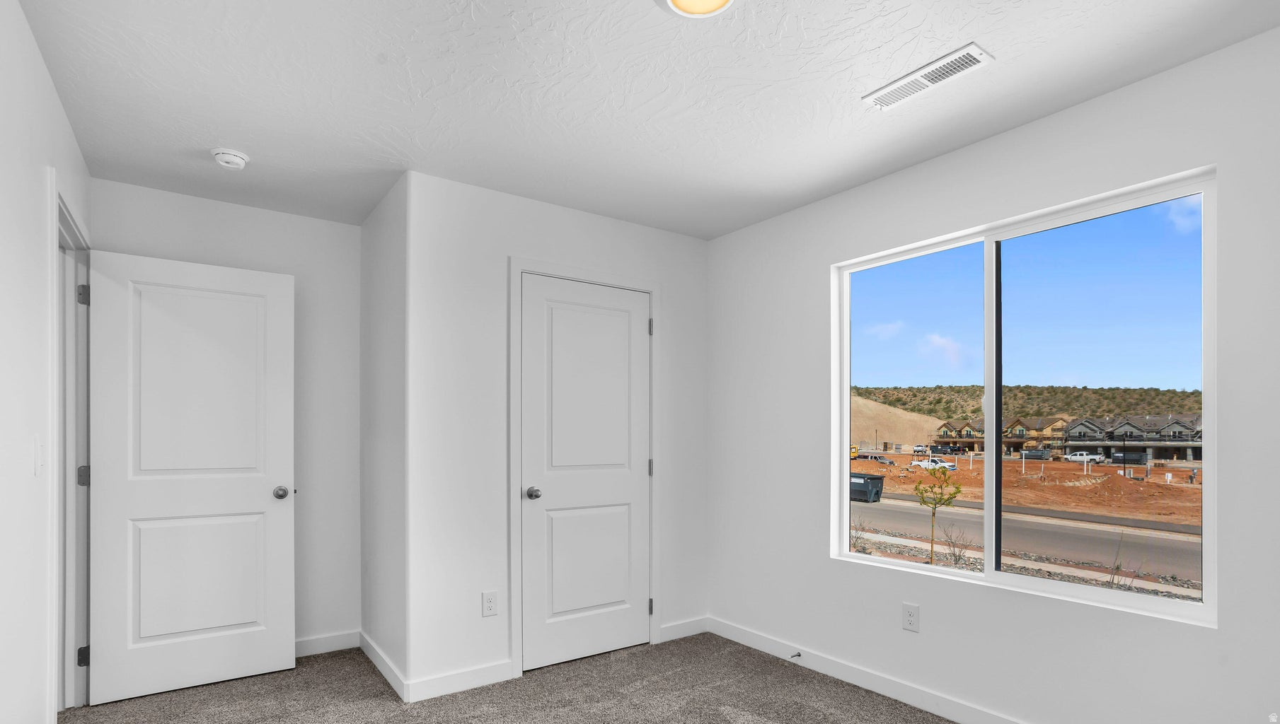 LONG VALLEY - Residential