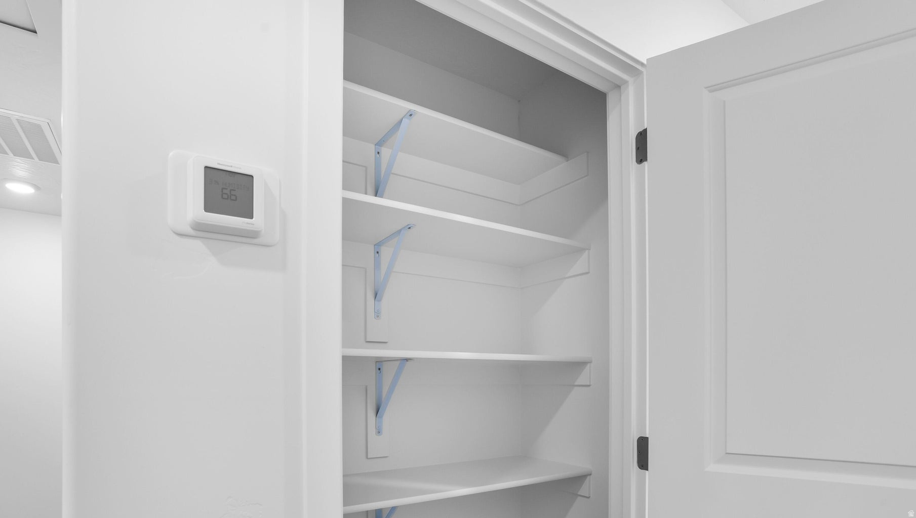 LONG VALLEY - Residential