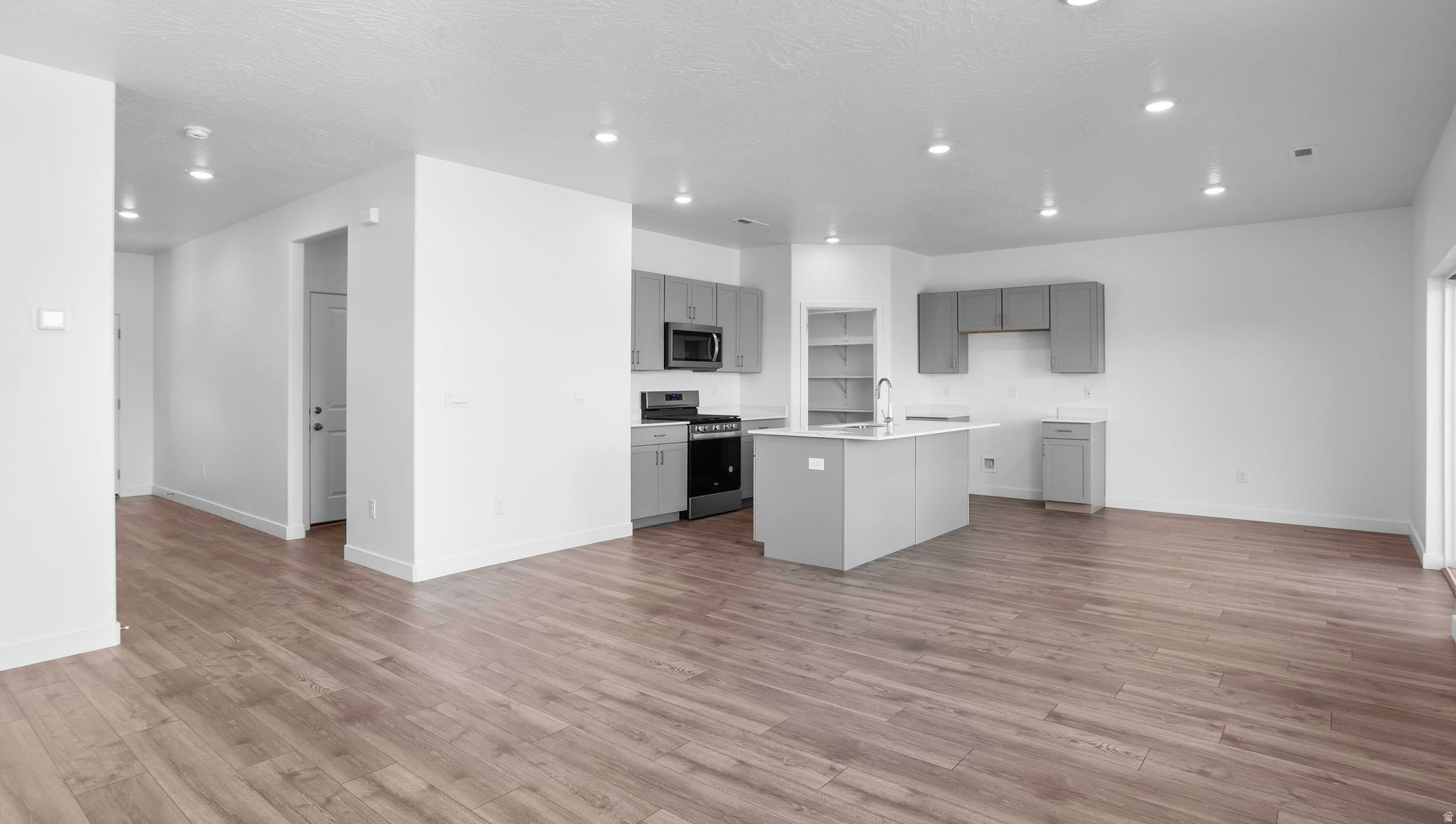 LONG VALLEY - Residential