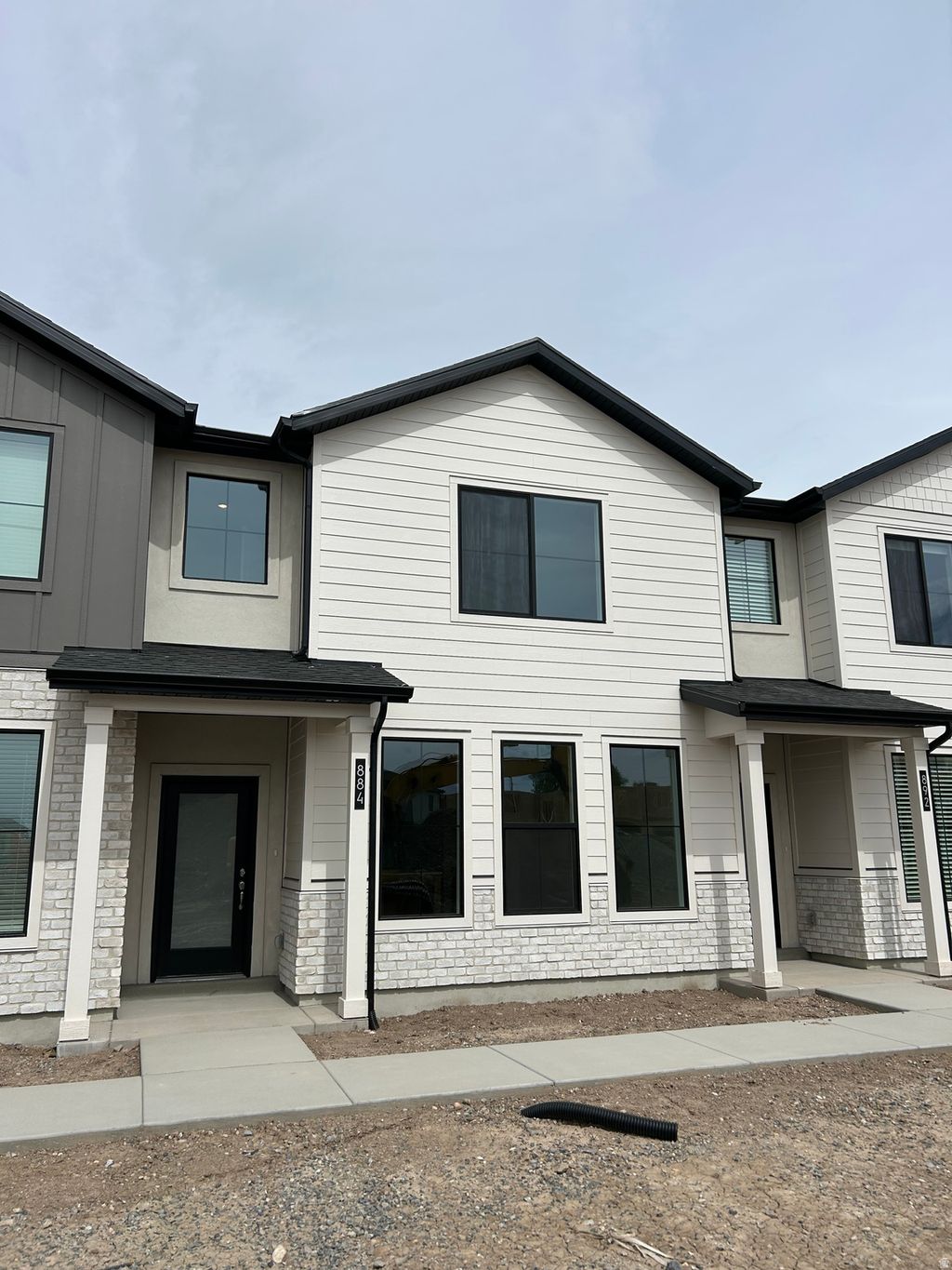 Photo of 884 S 280 E #204, Spanish Fork, UT 84660 (MLS # 2153442)