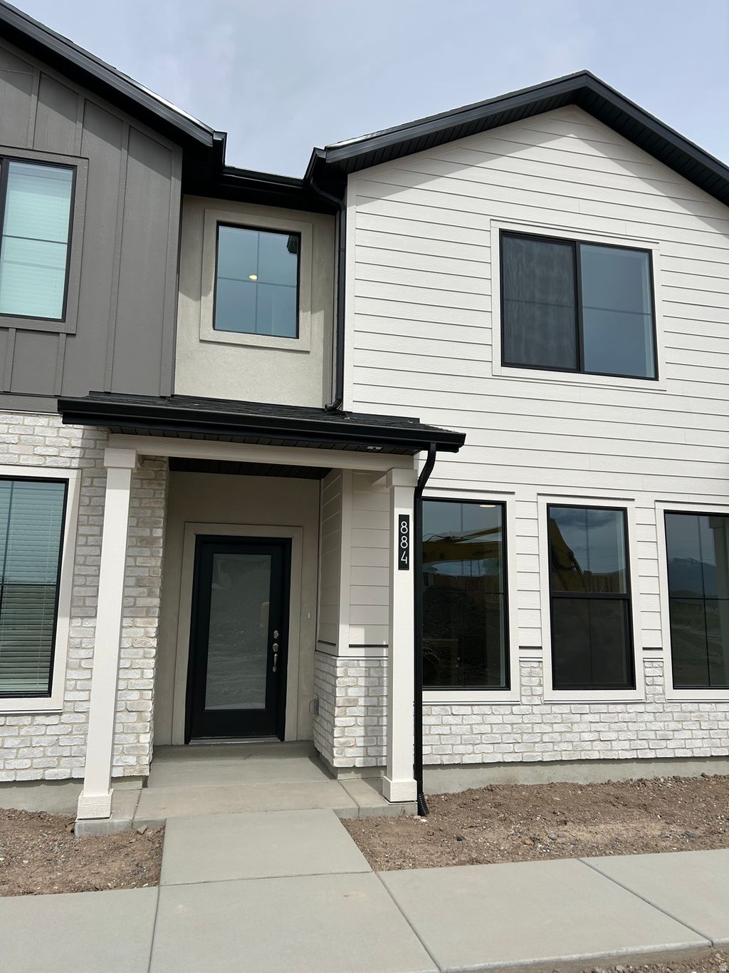 Photo of 884 S 280 E #204, Spanish Fork, UT 84660 (MLS # 2153442)