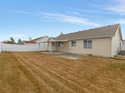 Tiny photo for 5444 S 4050 W, Roy, UT 84067 (MLS # 2138195)