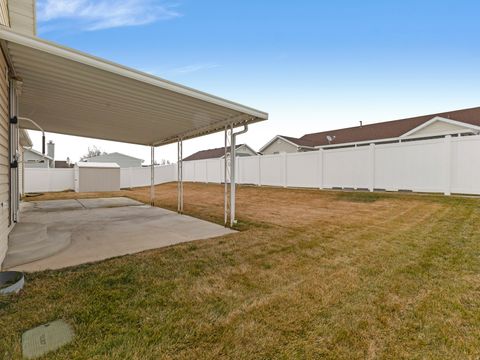 Tiny photo for 5444 S 4050 W, Roy, UT 84067 (MLS # 2138195)