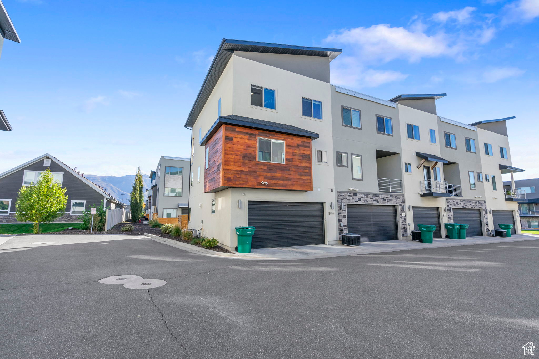 SUNRIVER - Residential