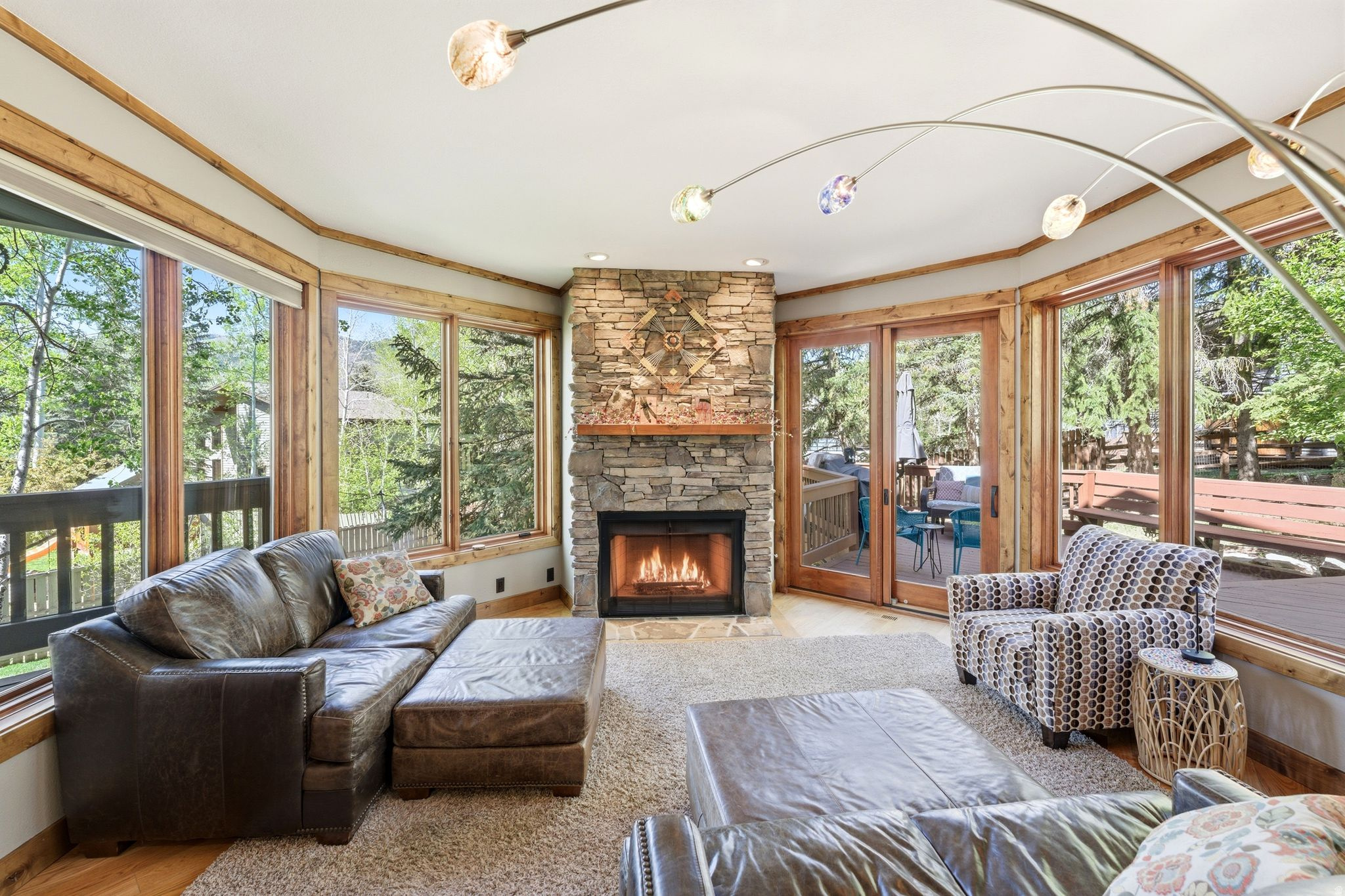 PARK MEADOWS - Residential
