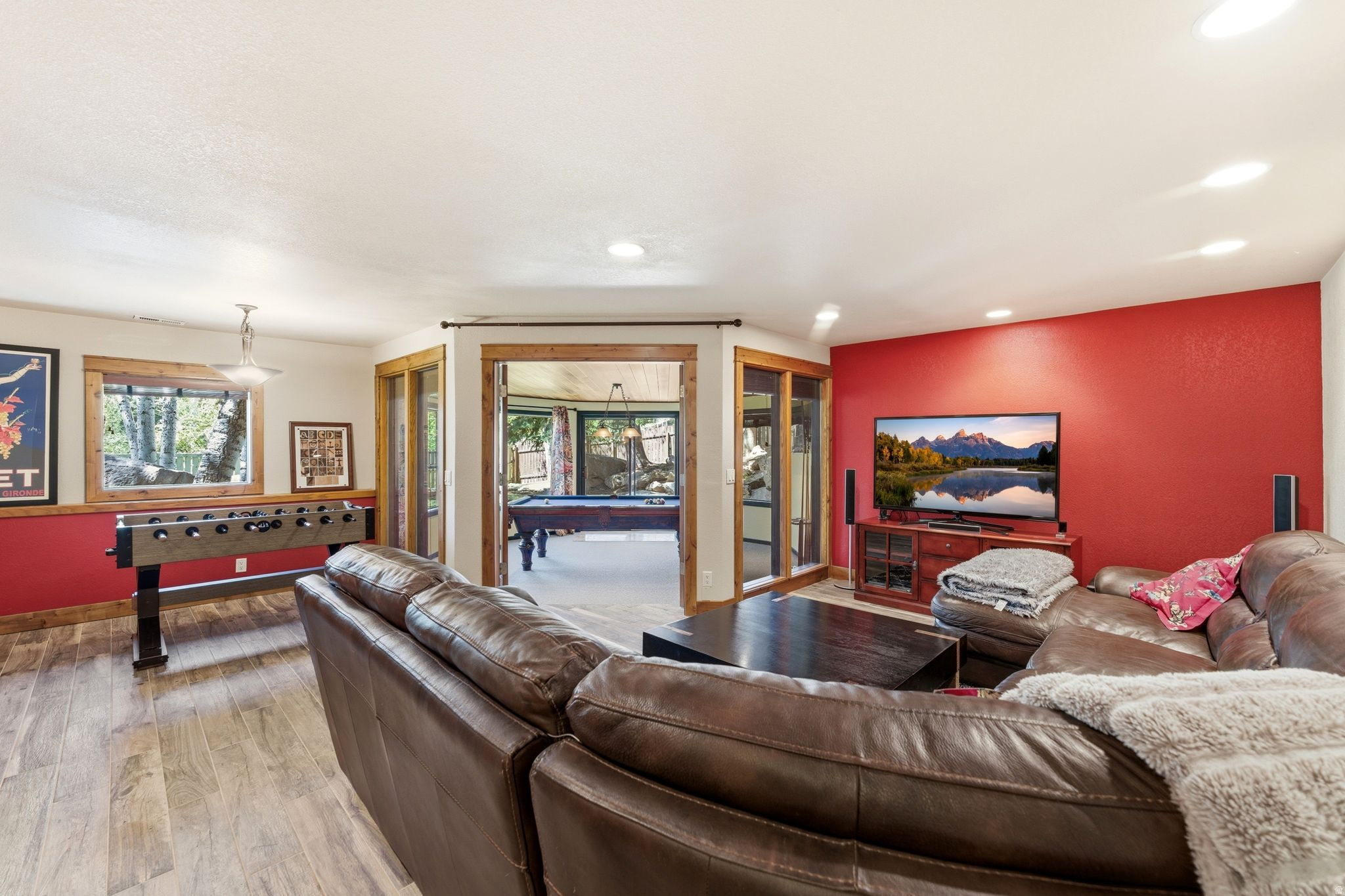 PARK MEADOWS - Residential