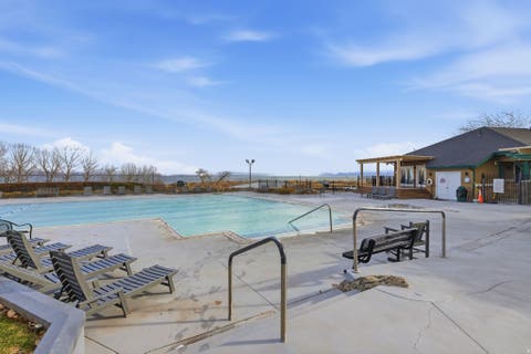 Tiny photo for 83 E WATSON DR, Saratoga Springs, UT 84045 (MLS # 2173338)