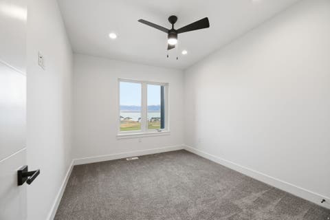Tiny photo for 83 E WATSON DR, Saratoga Springs, UT 84045 (MLS # 2173338)