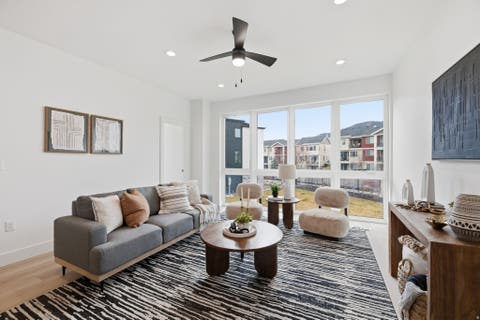 Tiny photo for 83 E WATSON DR, Saratoga Springs, UT 84045 (MLS # 2173338)