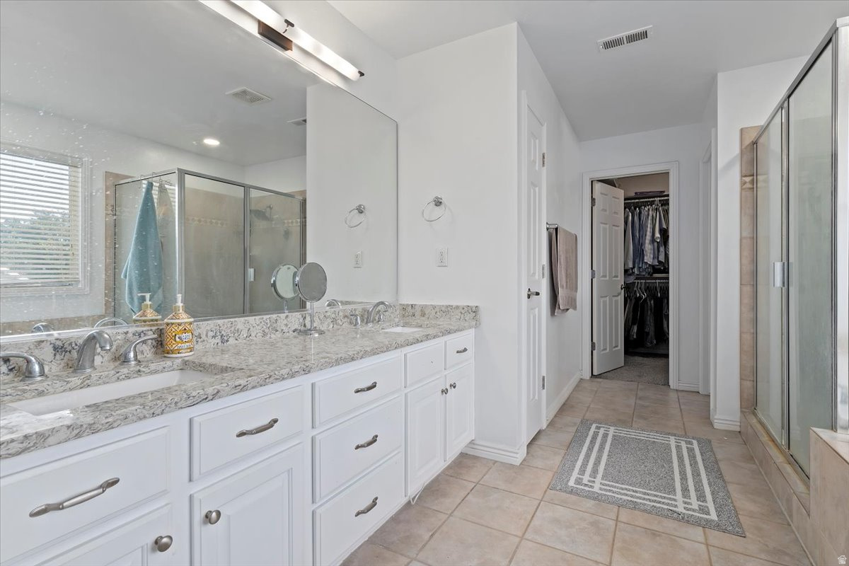 MEADOWS AT HIDDEN CO - Residential