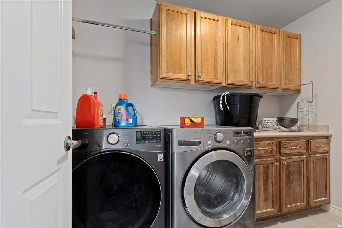 MEADOWS AT HIDDEN CO - Residential