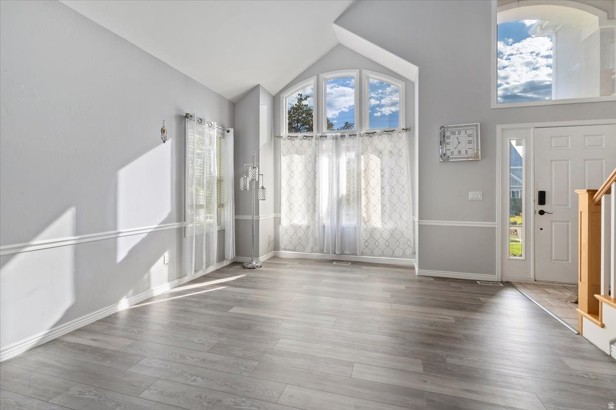 MEADOWS AT HIDDEN CO - Residential