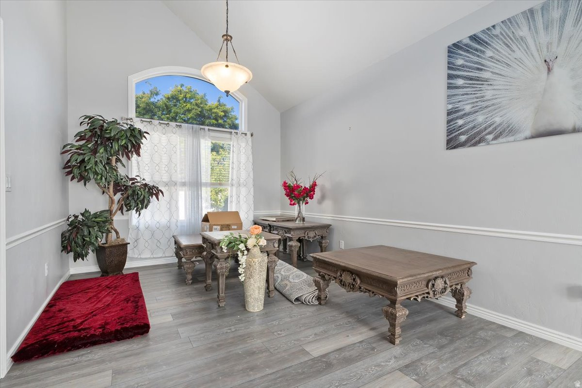 MEADOWS AT HIDDEN CO - Residential