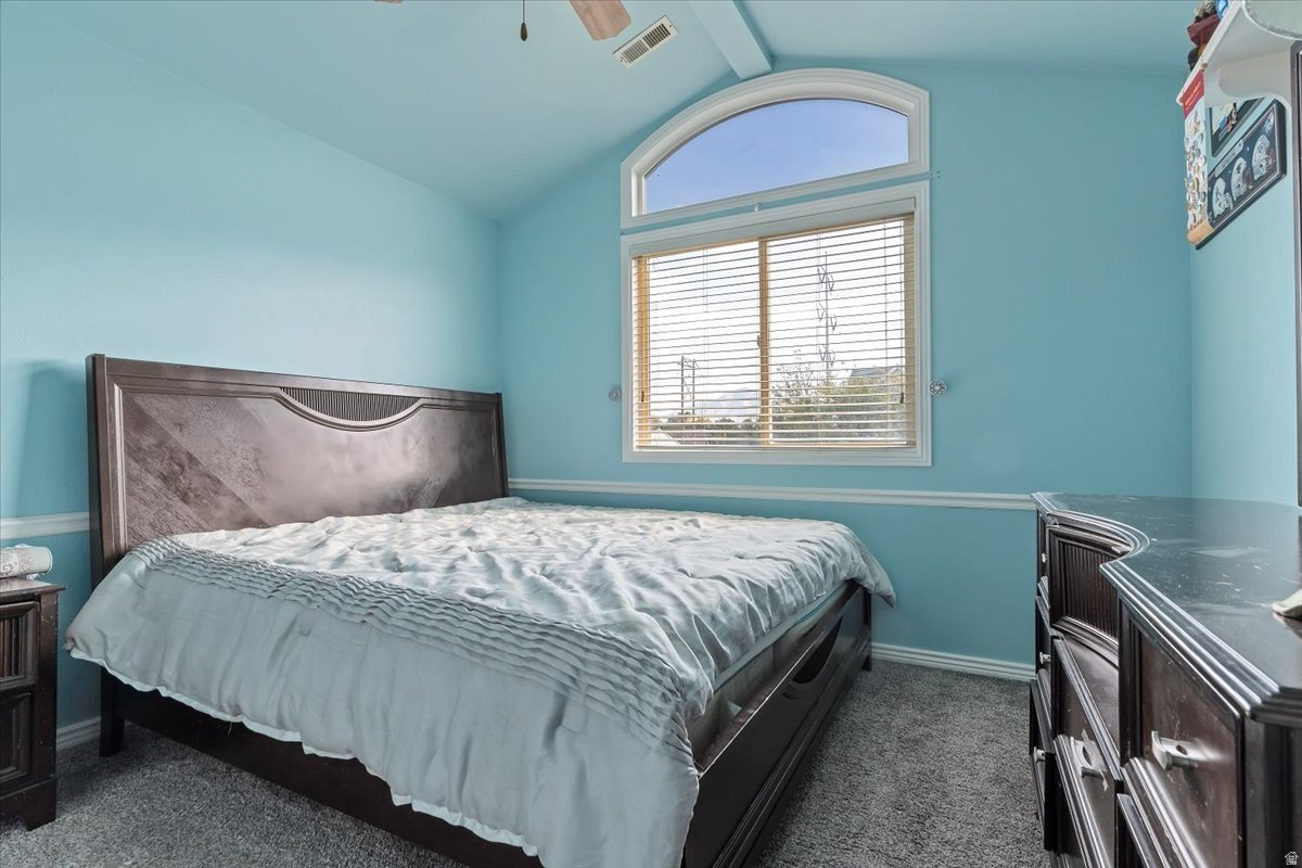 MEADOWS AT HIDDEN CO - Residential