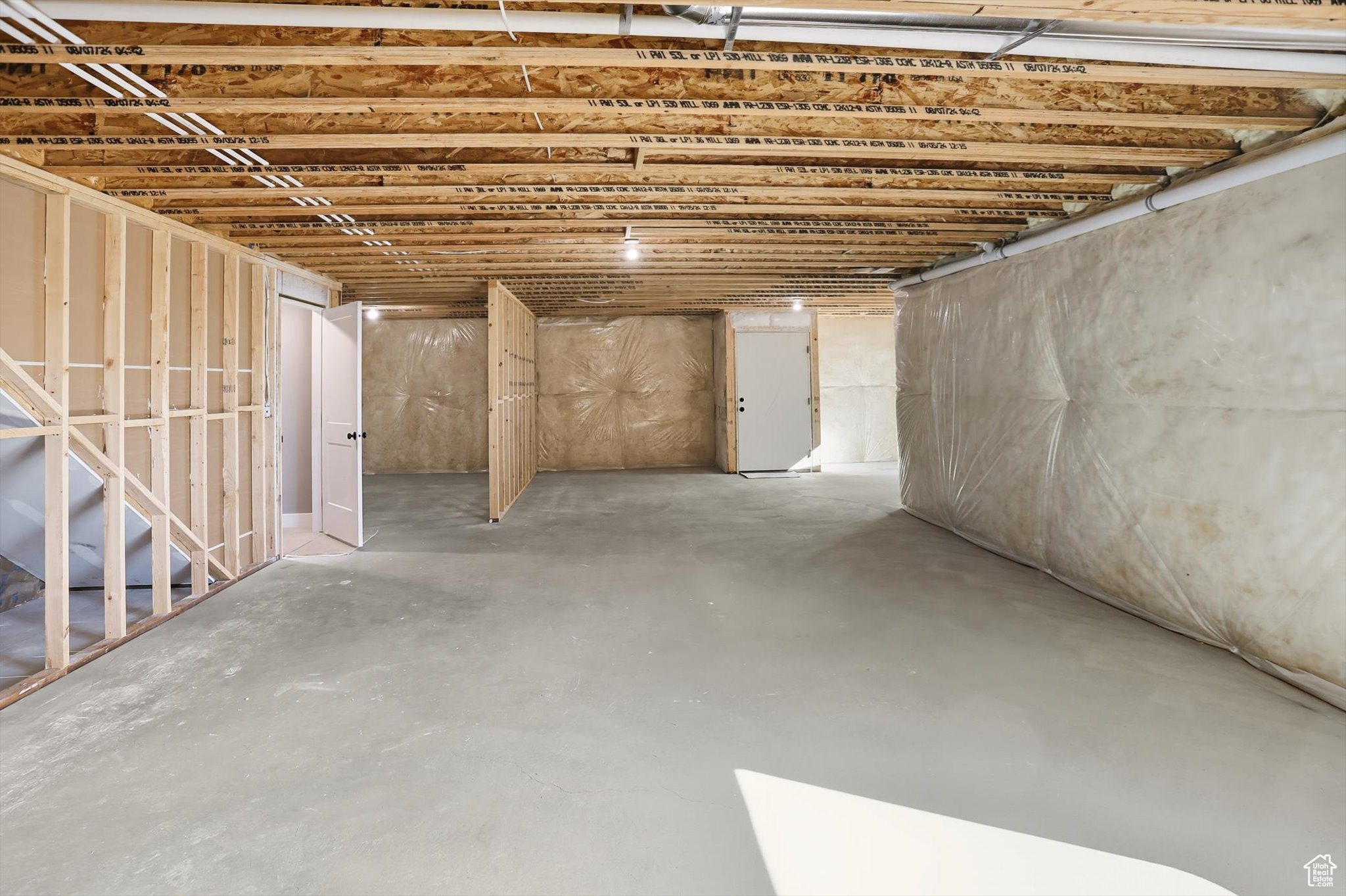 MOUNTAIN SIDE - Residential