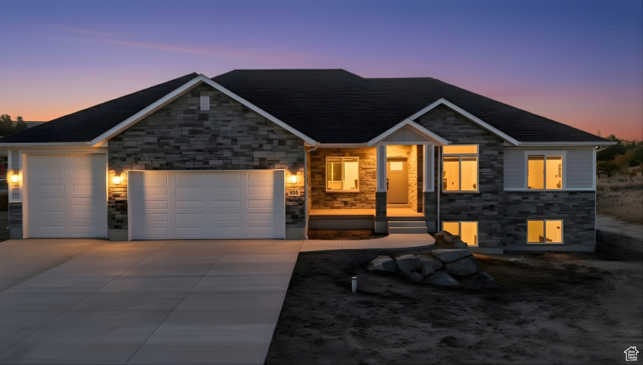 MOUNTAIN SIDE - Residential