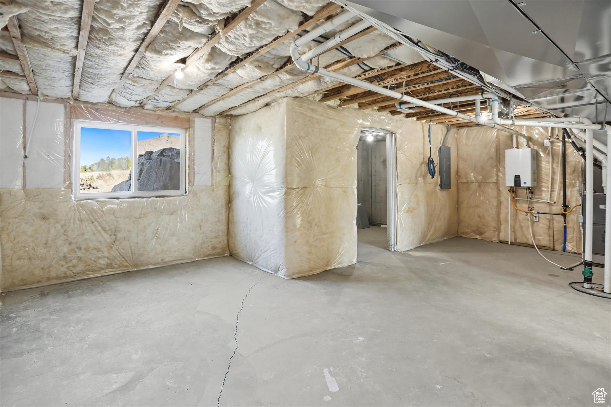 MOUNTAIN SIDE - Residential