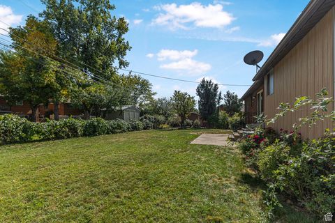 Tiny photo for 272 N PIN OAK LN, Kaysville, UT 84037 (MLS # 2114306)