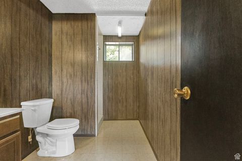 Tiny photo for 272 N PIN OAK LN, Kaysville, UT 84037 (MLS # 2114306)