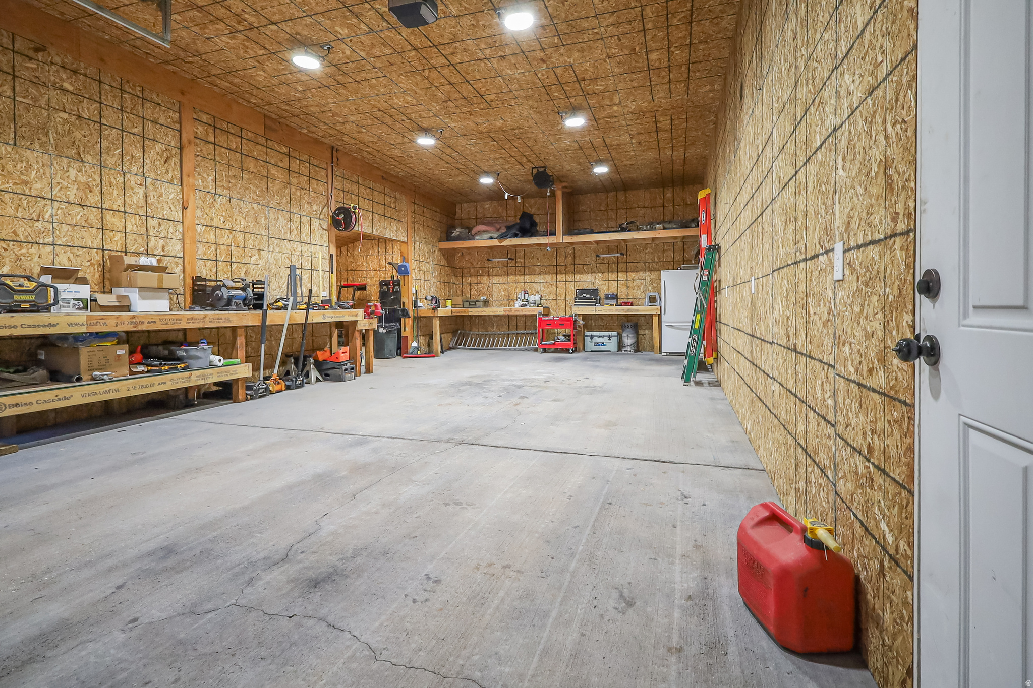 ASPEN HILLS ESTATES ADDITION - Residential