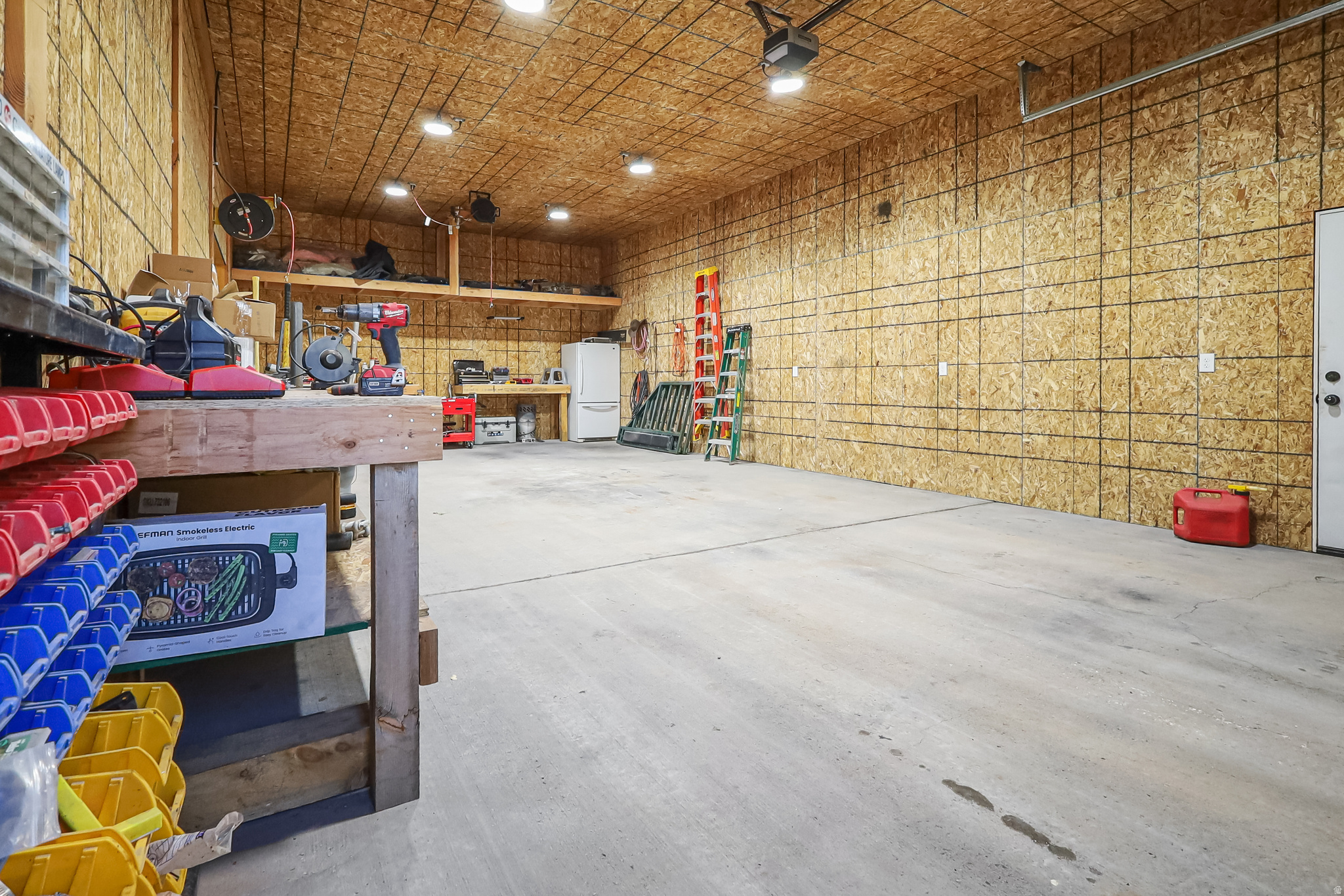 ASPEN HILLS ESTATES ADDITION - Residential