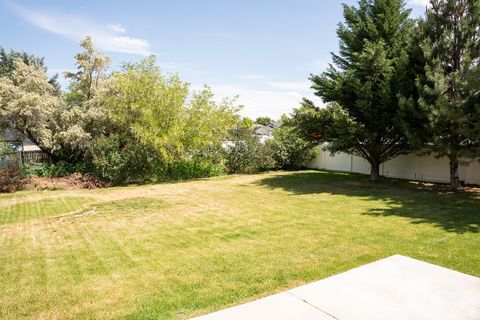 Tiny photo for 2104 W 2200 S, Syracuse, UT 84075 (MLS # 2117841)